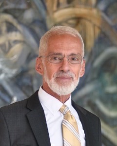 photo of Vincentt Tinto